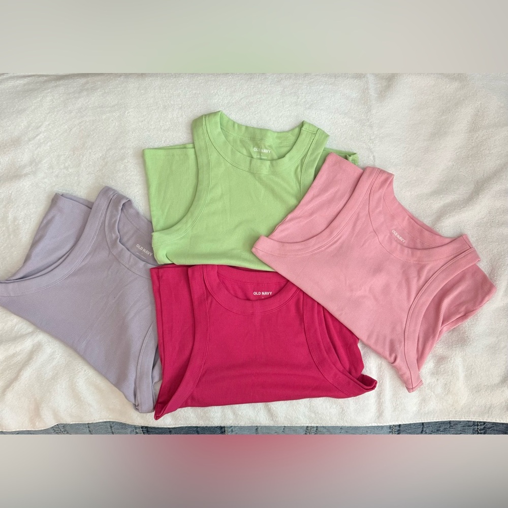 Old Navy tank bundle